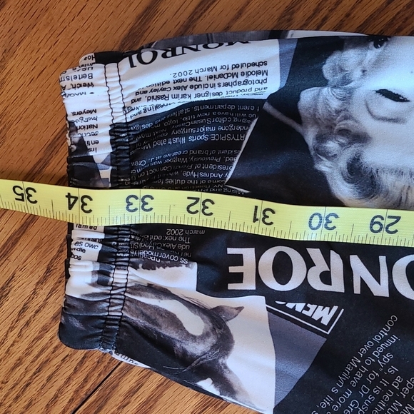 Marilyn Monroe Newspaper Pants / Leggings - Picture 5 of 6